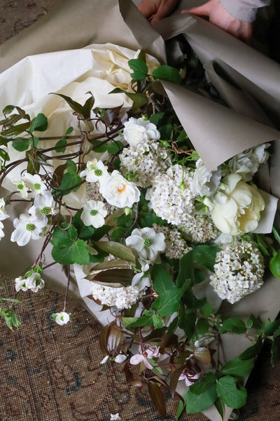 Mother's day peony bouquet ivory