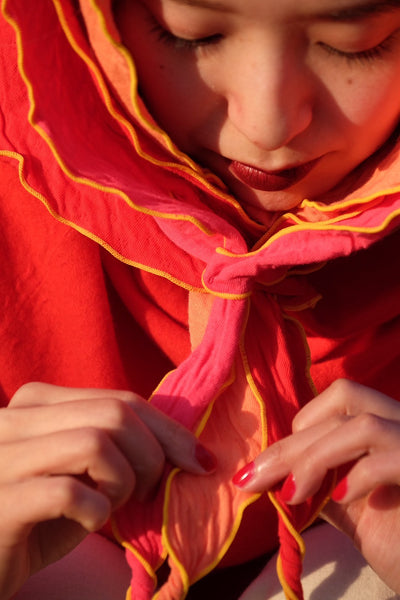 caption:momo pink / anemone red / ranunculus pink